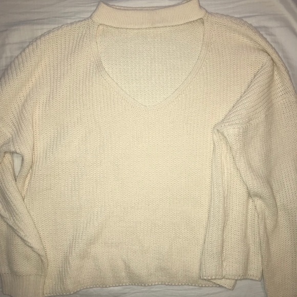 Sweaters - Cream colored sweater crop top!